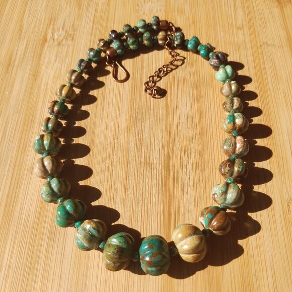 Jay King DTR mine finds green brown carved Turquoise necklace copper clasp - Picture 2 of 9